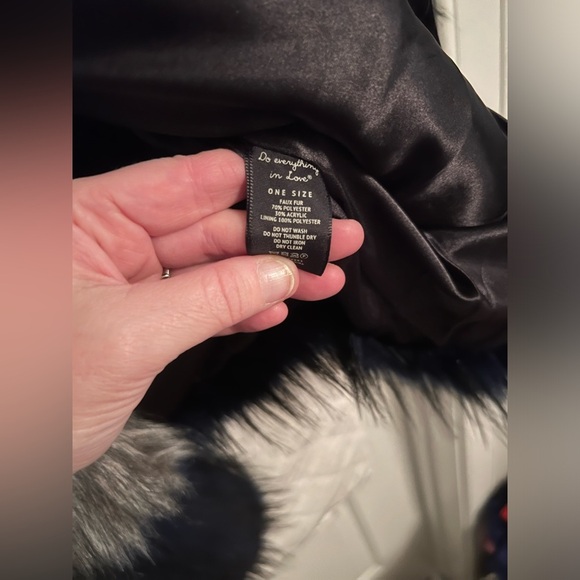 NWT Striped Fur Vest - Picture 3 of 5